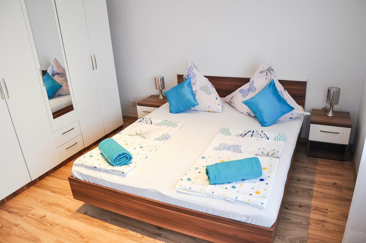 Short Street Apartments Kaštela المظهر الخارجي الصورة